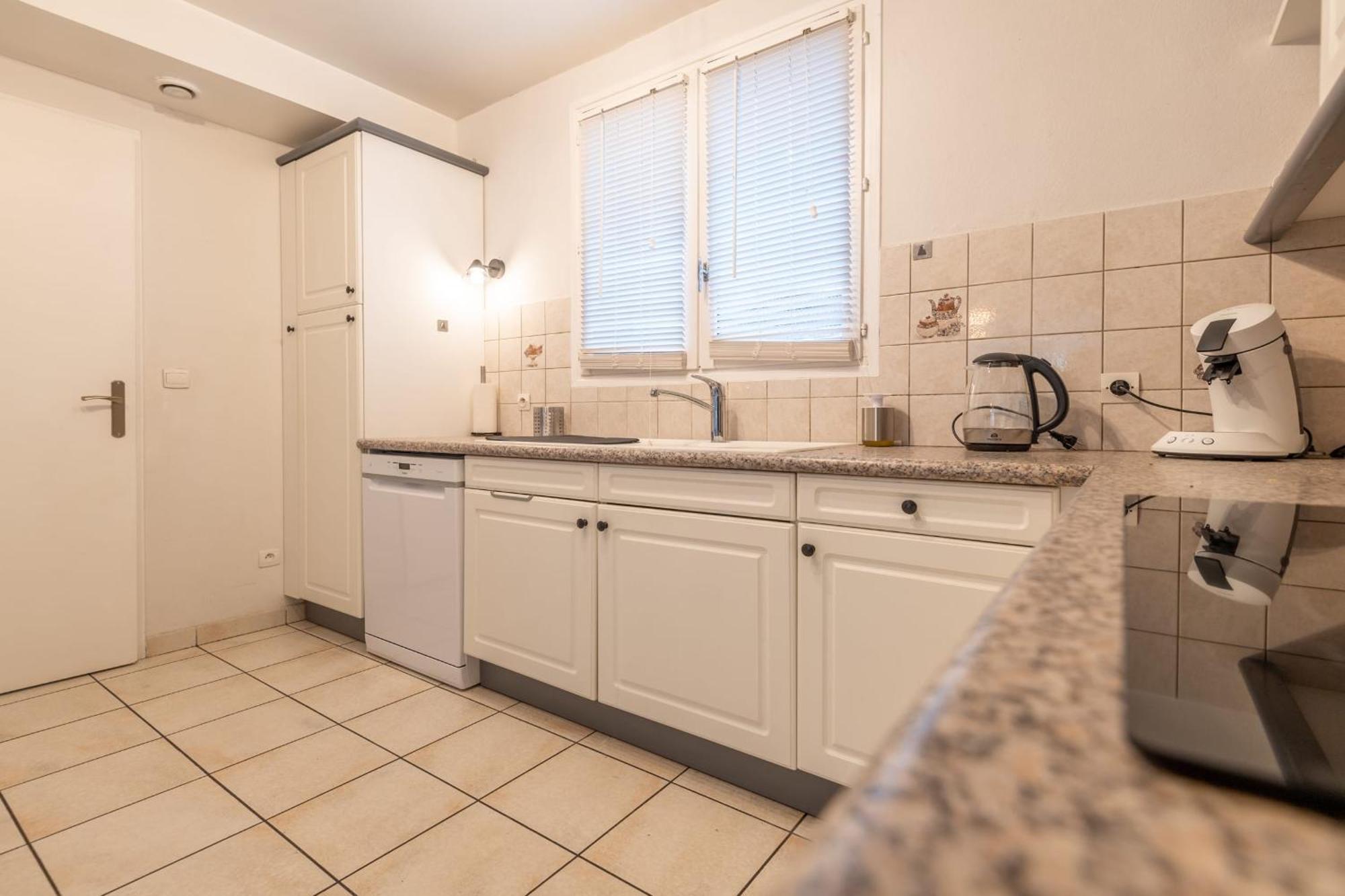 Вилла Alpiloc - Town House With Garden And Winter Lounge Анси Экстерьер фото