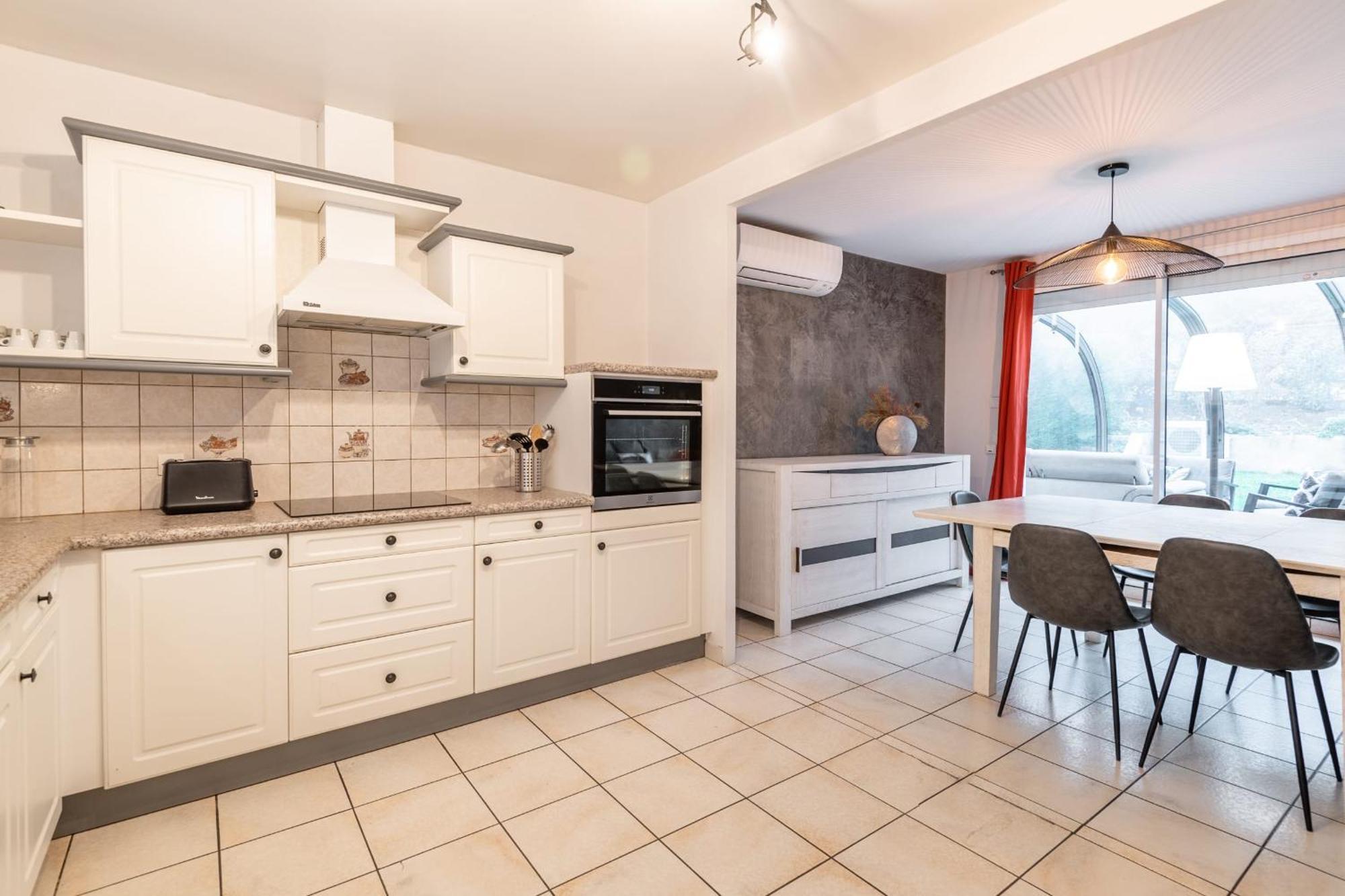 Вилла Alpiloc - Town House With Garden And Winter Lounge Анси Экстерьер фото